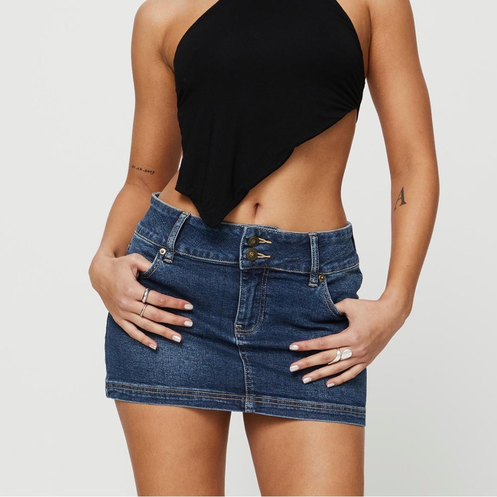 Princess Polly Faya low rise mini skirt
